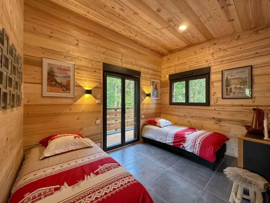 Le Refuge Perche Du Saut De La Bourrique Spa, Terrain Cloture Жерарме Экстерьер фото
