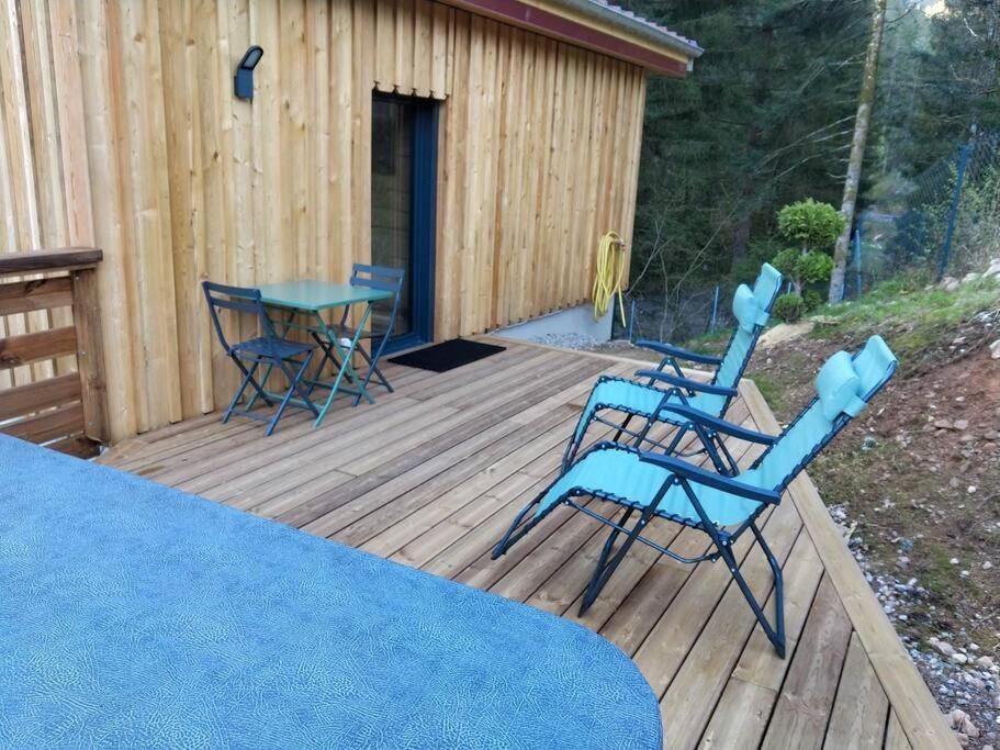 Le Refuge Perche Du Saut De La Bourrique Spa, Terrain Cloture Жерарме Экстерьер фото