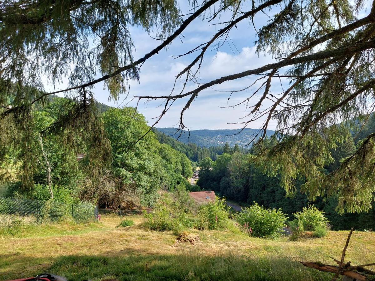 Le Refuge Perche Du Saut De La Bourrique Spa, Terrain Cloture Жерарме Экстерьер фото